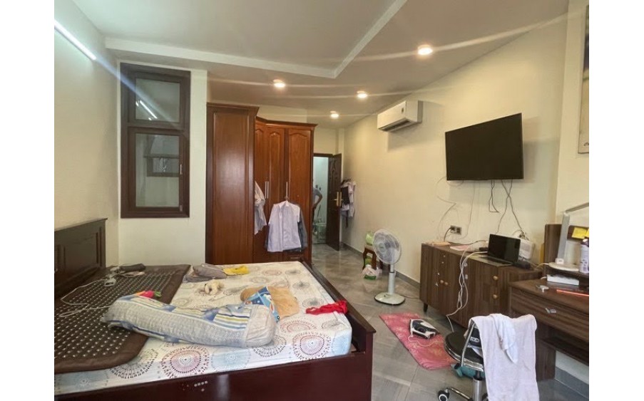 Nội Thất VIP Hẻm nhựa 6m Hoà Bình, Gần Luỹ Bán Bích, Tân Phú. Dt: 113m²x 4T. Chỉ 11.9 tỷ.